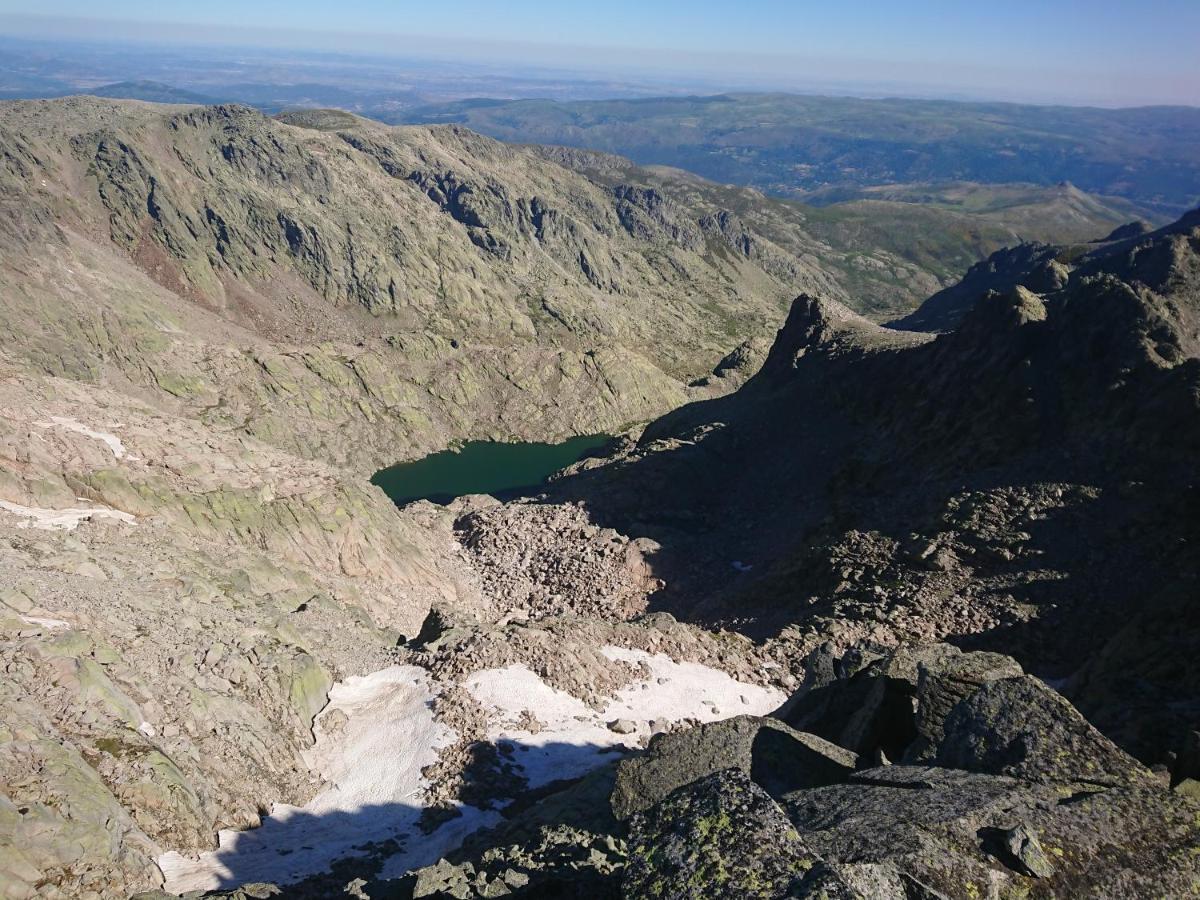 הויוס דל אספינו Cara Norte De Gredos מראה חיצוני תמונה