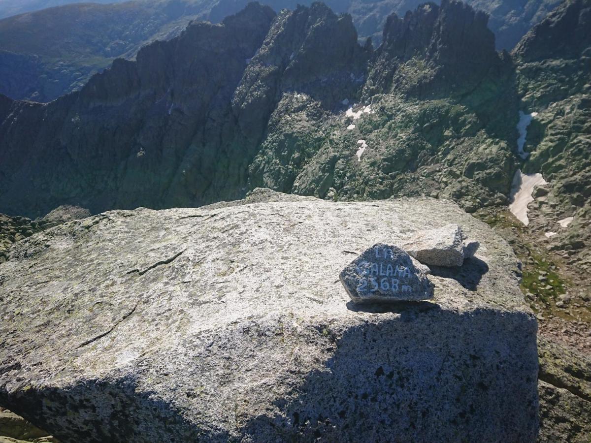 הויוס דל אספינו Cara Norte De Gredos מראה חיצוני תמונה