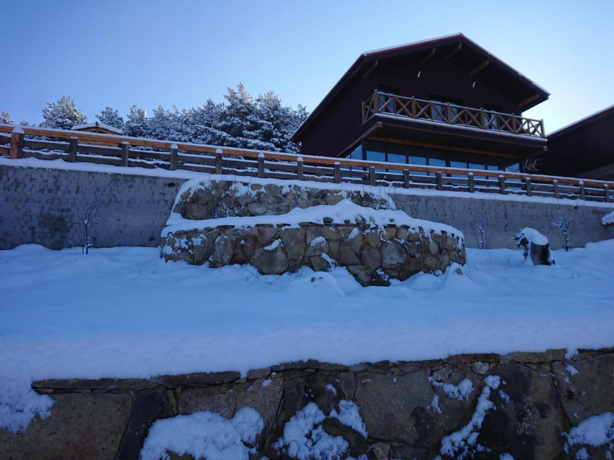 הויוס דל אספינו Cara Norte De Gredos מראה חיצוני תמונה