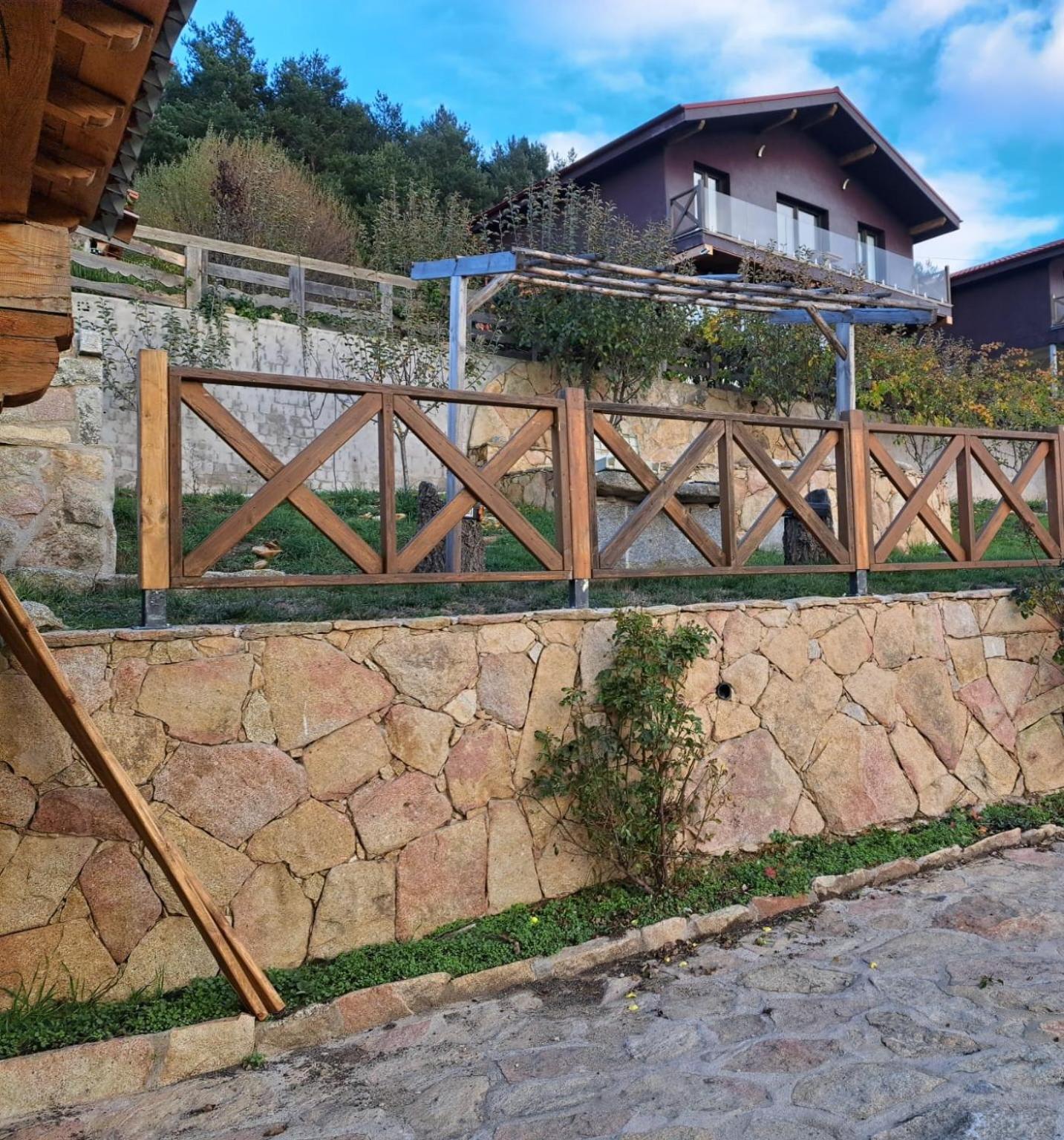 הויוס דל אספינו Cara Norte De Gredos מראה חיצוני תמונה